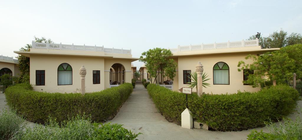 Sara Vilas Hotel Nawalgarh Bagian luar foto